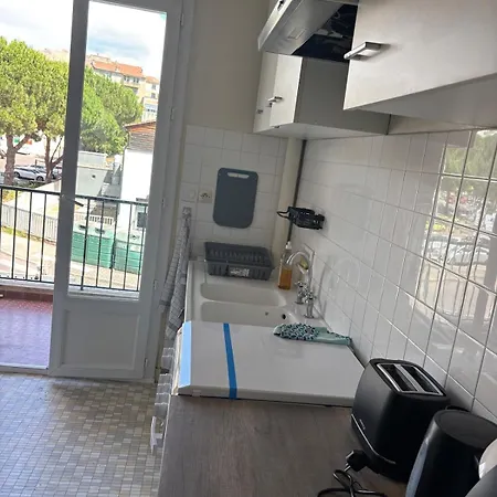 Entier * Ομπενά